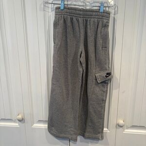 Nike Gray Cargo‎ Sweatpants Size Small